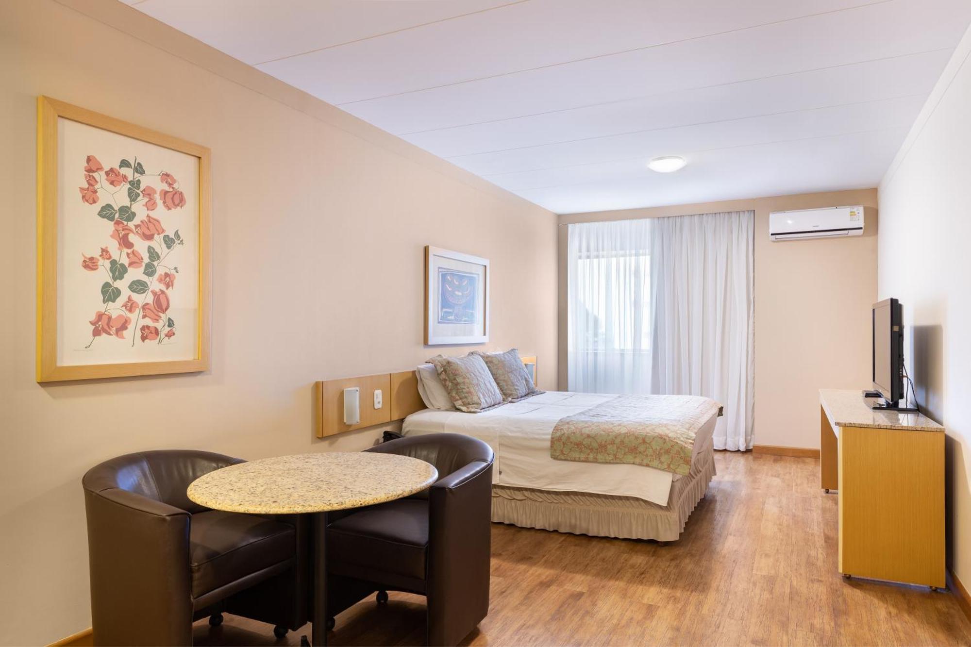 Hotel Crystal Londrina Eksteriør billede