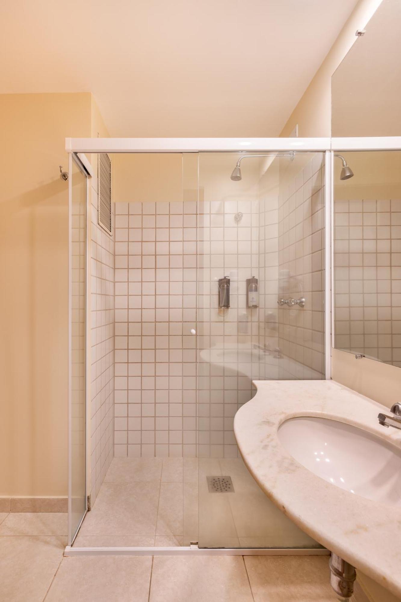 Hotel Crystal Londrina Eksteriør billede