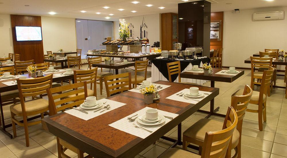 Hotel Crystal Londrina Eksteriør billede