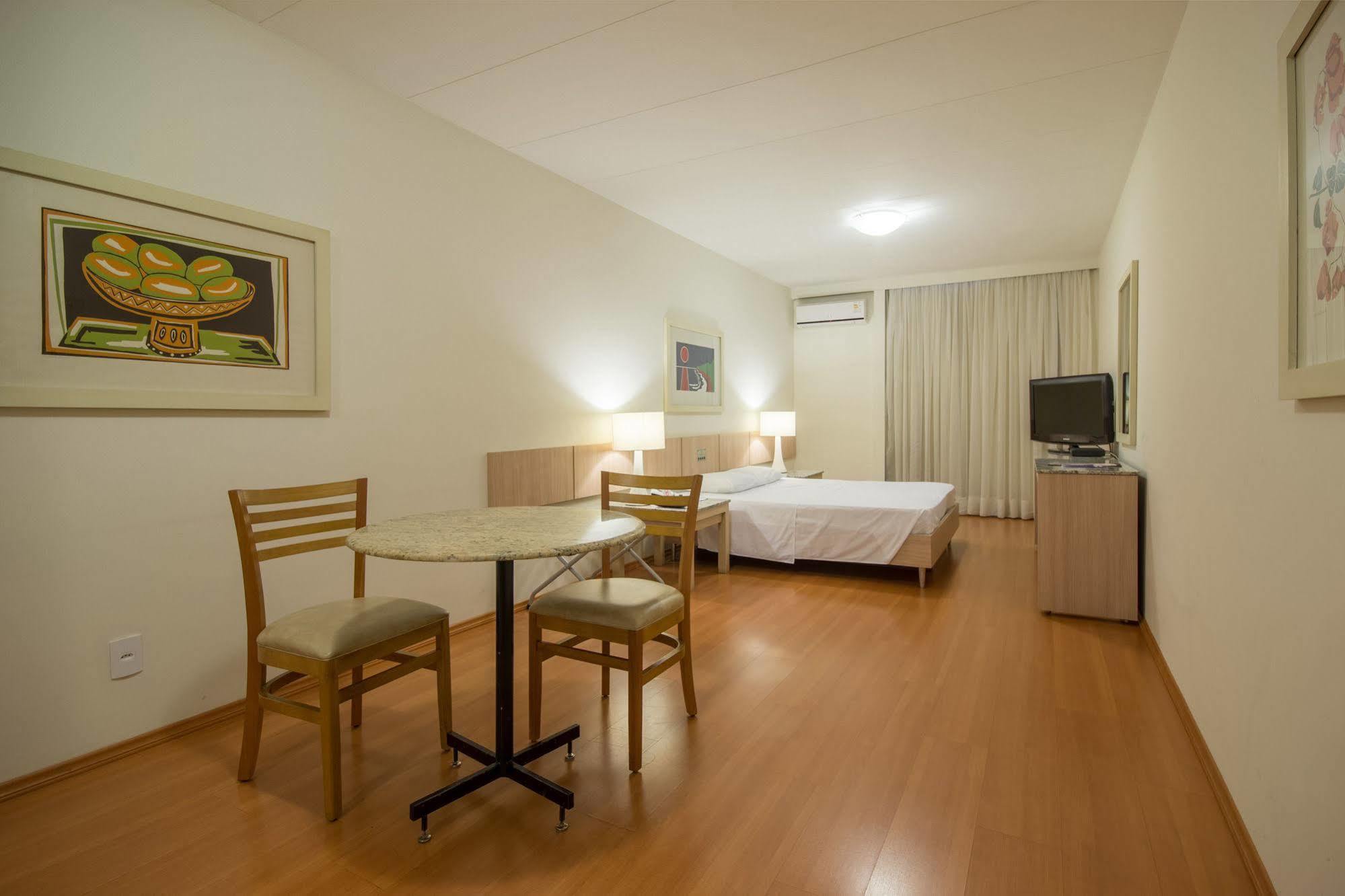 Hotel Crystal Londrina Eksteriør billede